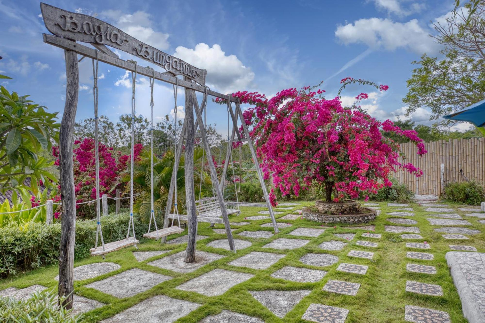 Bagia Bungalows Batumadeg Ngoại thất bức ảnh